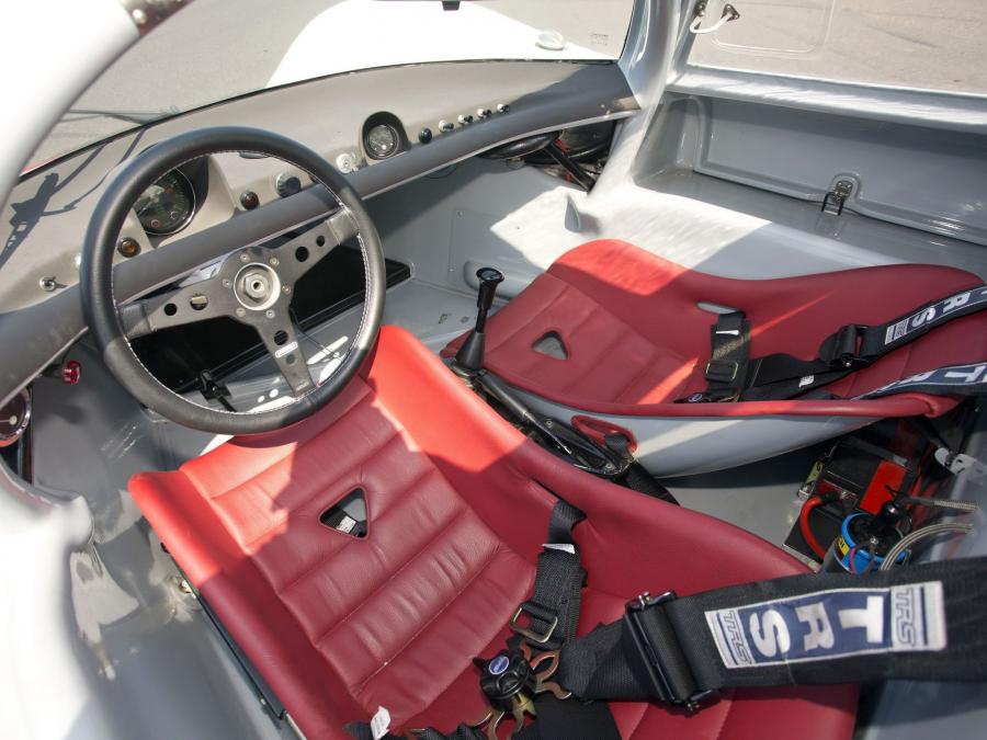  Porsche 906 Carrera 6 Kurzheck 1966 года  (фото 16 из 40)